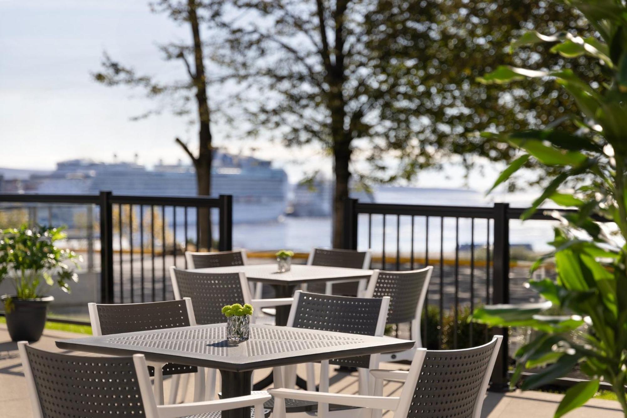 Crowne Plaza Saint John Harbour View By Ihg Hotel Bagian luar foto